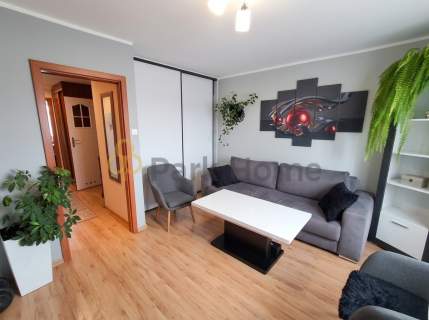 Mieszkanie z balkonem w centrum Żar.
