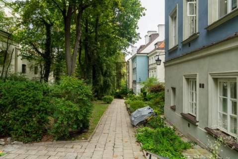 Przy Rynku Dwustronne zielone patio