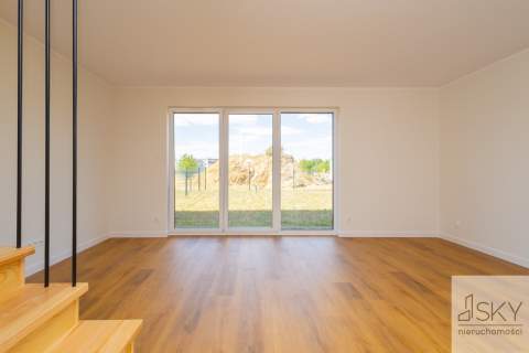 Sadków, nowy dom szeregowy 84,82 m ogród 367 m 