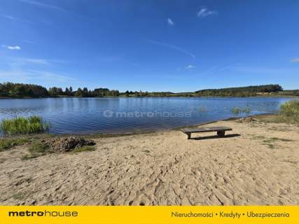 Całoroczny dom przy plaży nad czystym jeziorem