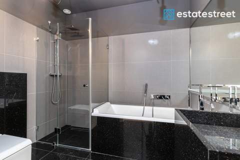 Ekskluzywny apartament z basenem i sauną w centrum