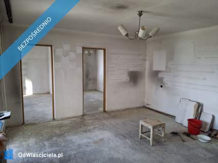 3 pokoje Balkon Centrum Kielc 3. piętro Do remontu