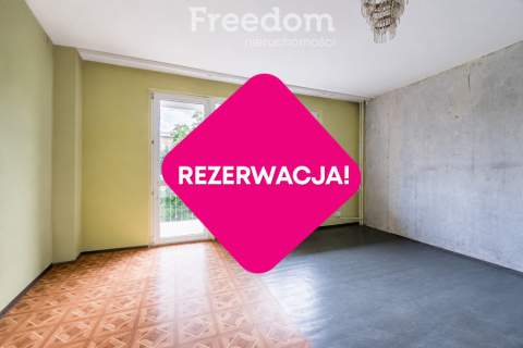 2-pokoje z dużym balkonem, piwnicą m. postojowe