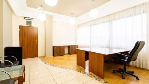 Biuro na wynajem/ 68m2