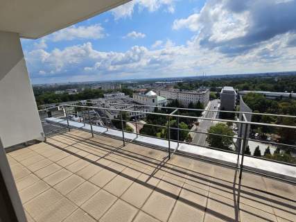 Apartament z tarasem Wiejska 9