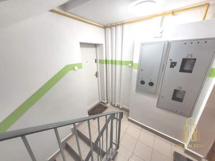 Trzy pokoje ul.Ciepła 2 piętro balkon parking