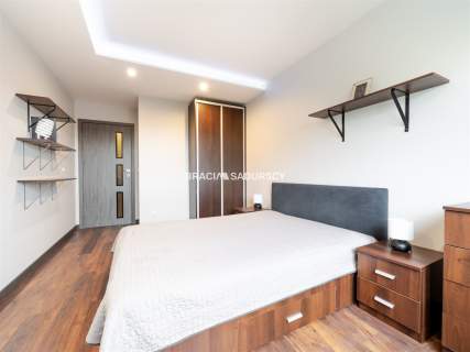 Nowoczesny 3-pokojowy apartament z balkonem.