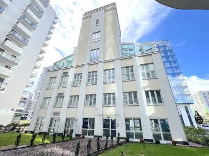 Wyjątkowy obiekt na biurowiec, restaurację premium, hotel