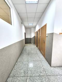 Przestronny lokal -900 m- usługi/magazyn/produkcja