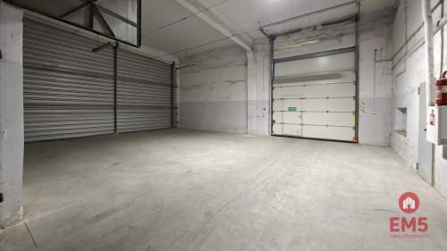 Hala-magazyn z rampą 1200 m2