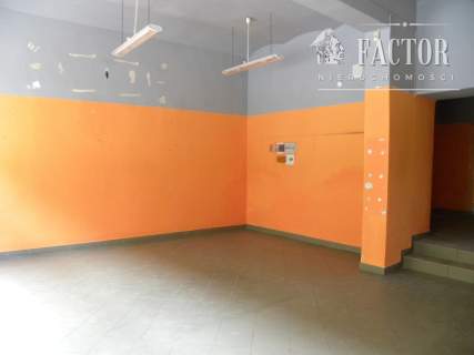 Gorlice, lokal do wynajęcia w centrum, 60W
