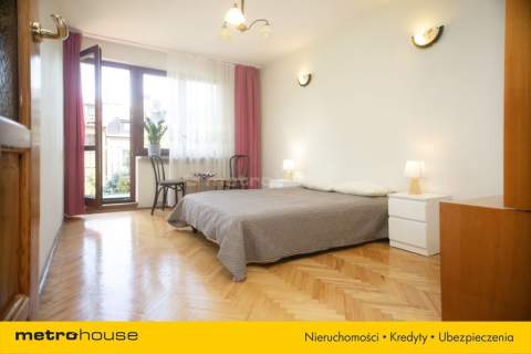 Dom z ogrodem na prestiżowym osiedlu na Bemowie