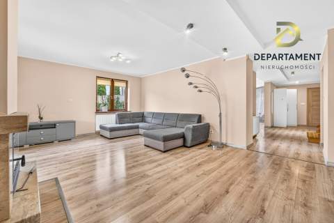 Dom na sprzedaż 282m2 działka 800m2