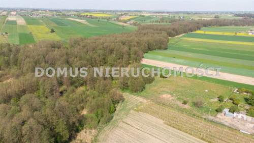 Działka siedliskowa nad rzeką Rawką