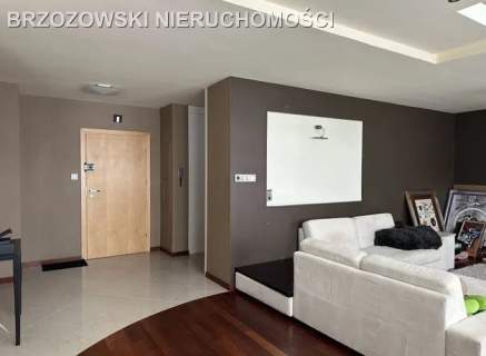 Obrońców Tobruku, 130 m2, 3 pok., 2-poziomowe