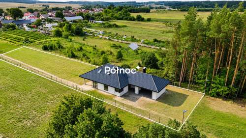 Nowoczesny dom w spokojnej okolicy Jeziernia