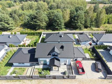 Dom wolnostojący w Cerekwi domek gościnny