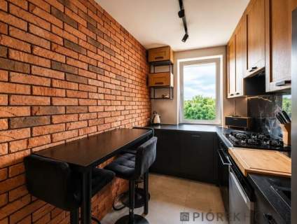 3-pokojowe mieszkanie w Wawrze