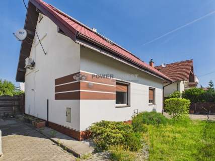 Dom - 2 mieszkania, tarasy, ogród, garaż, hala