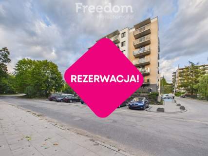 Jasne mieszkanie z balkonem i garażem
