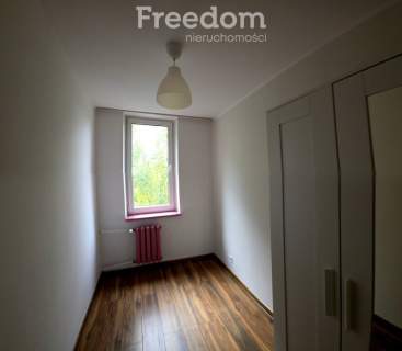3 pokoje balkon piwnica, Bródno, ul. Bolivara
