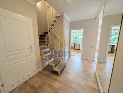 Dwupoziomowe 95m2 3pok Krzyki