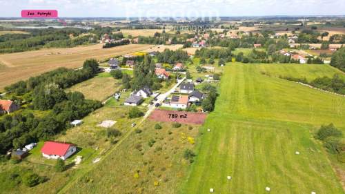 Działka 789 m z pozwoleniem Patryki