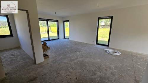 180/600 m2 DOM Bliźniak 5 pokoi Bożenkowo 995.000