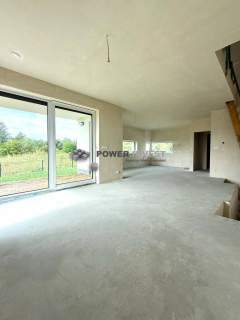 Ogródek 253 m2 Garaż Taras 8 m2 0% prowizji
