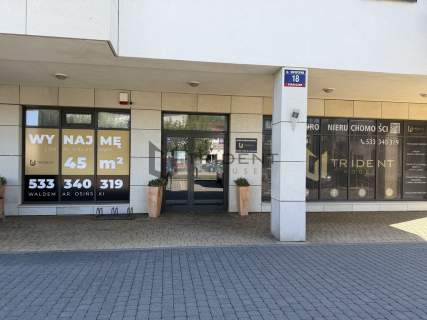 Lokal usługowy 45m Parter Centrum Piaseczna