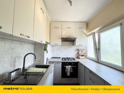 TEOFILÓW-mieszkanie na trzecim piętrze 45 m2
