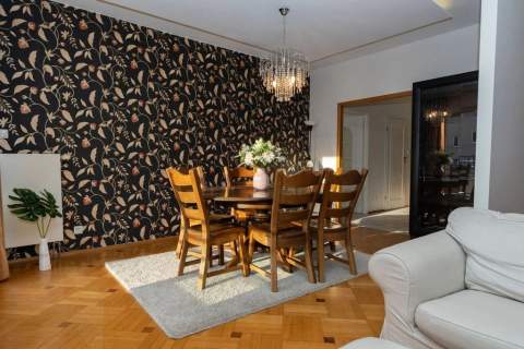 Apartament o pow.155mkw, 4 pokoje, Limanowskiego