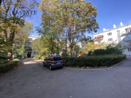 Po remoncie/Piwnica/Zamknięte osiedle/Metro 5min 