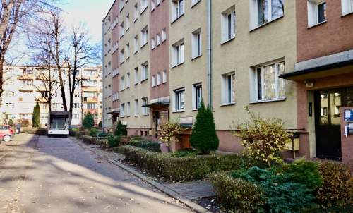 GARAŹ 44 m2 os. ALBERTYŃSKIE 26 MAGAZYN / WARSZTAT