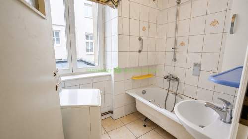 Centrum 83,8 m balkon wysoki parter