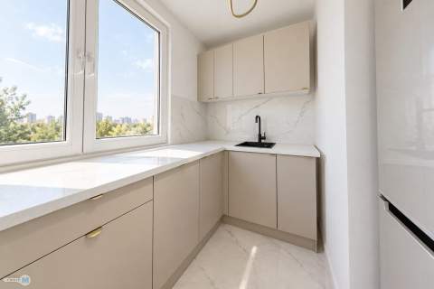 2 pok po gen. remoncie, winda, balkon KSM