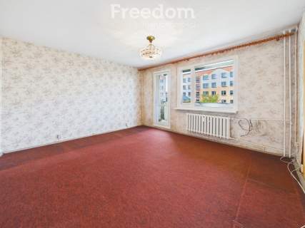 4 pokoje loggia do remontu Białogard
