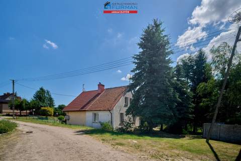 Bezczynszowe mieszkanie z 2 działkami, Stołuńsko
