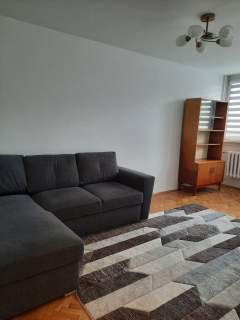 Umeblowane 2 pokoje po remoncie z logią