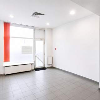 Handlowo - usługowy, witryna, parter, 38 m2