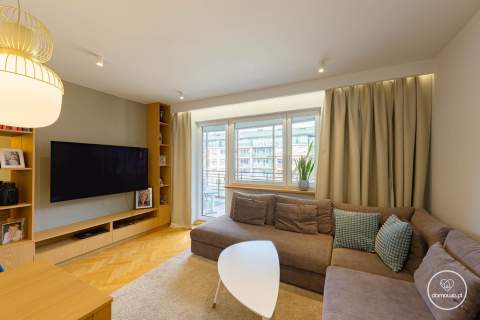 BIELANY 68 m2 3 POKOJE TARAS 15 m2 METRO