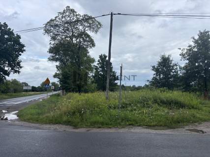Działka pod usługi - Mikówiec