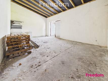 174 m zabudowy - dwa budynki i ogród - Centrum