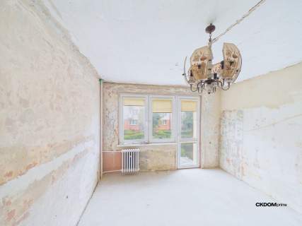 2 pok. Rejowska 32,57 m balkon 190 tys.