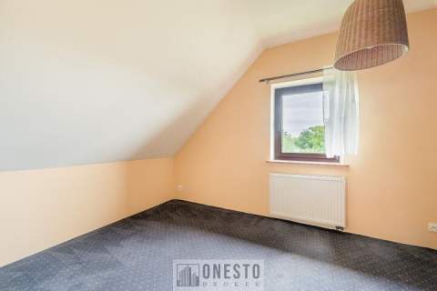  dom 225 m2 7 pokoi działka 835 m2 2 garaże sauna S