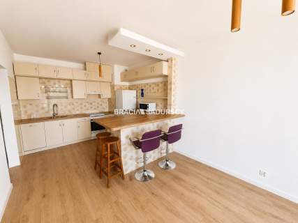 2 POKOJE 5. PIĘTRO BALKON DĄBSKA GARAŻ 