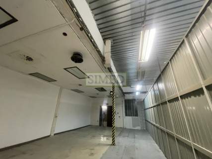 parter,parking,dobry dojazd 24h,magazyn bez okien