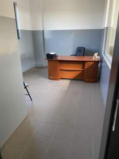wynajmę magazyny 2x1000m2 z rampami w Sochaczewie
