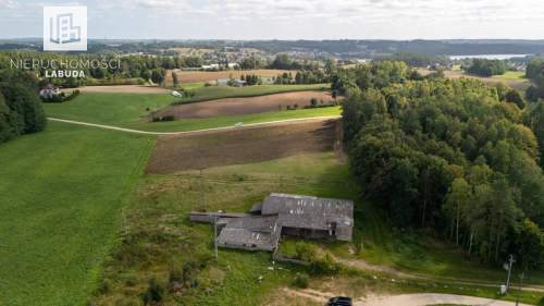Siedlisko w Gowidlinie z prywatnym lasem
