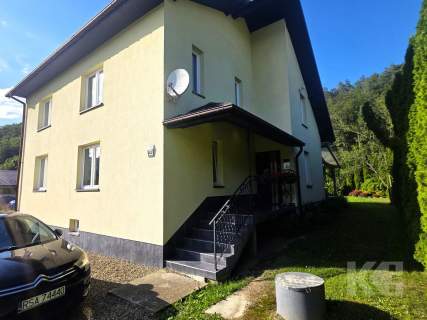 DOM NAD SANEM W GMINIE SANOK